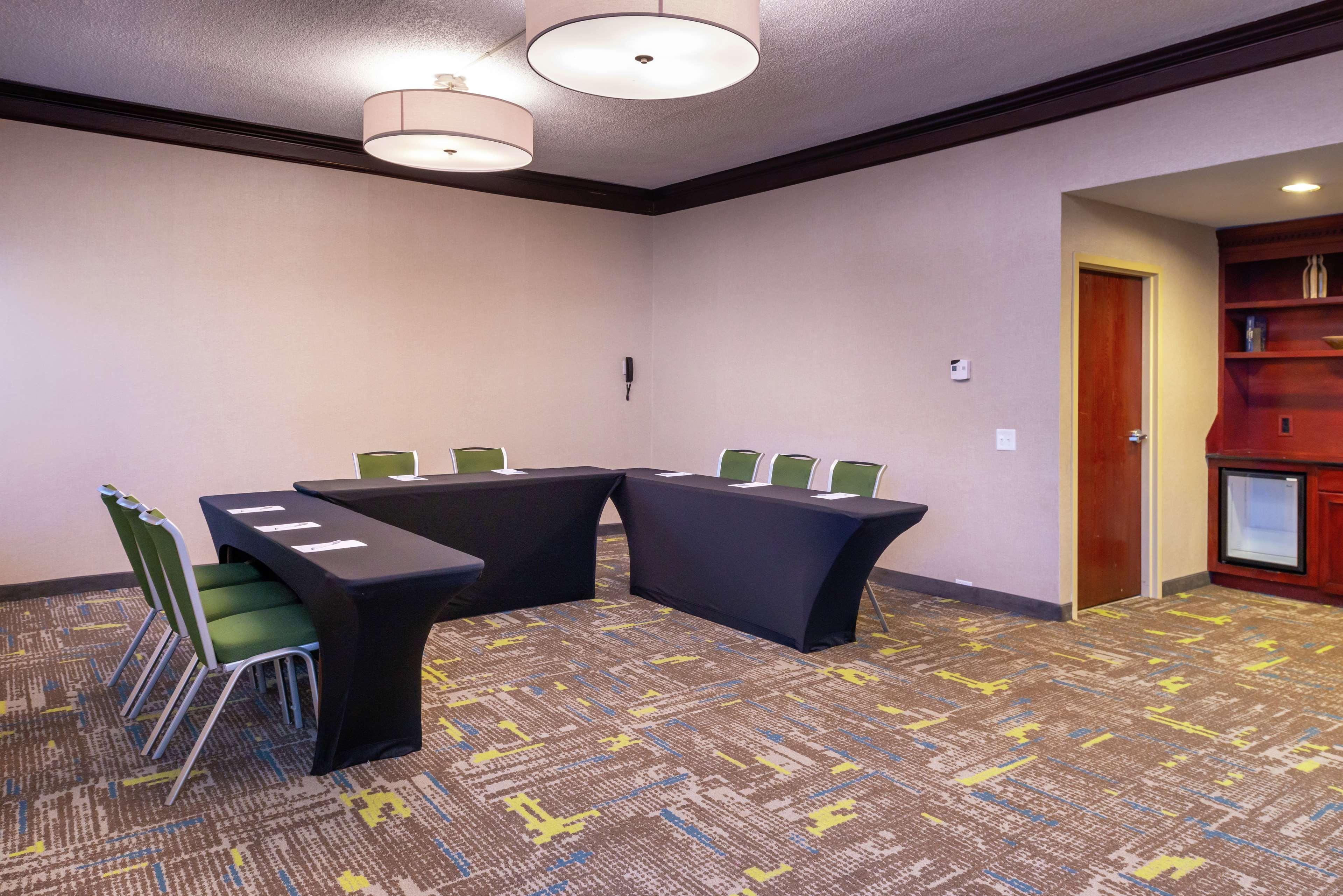 Hampton Inn Greensboro Airport Zewnętrze zdjęcie