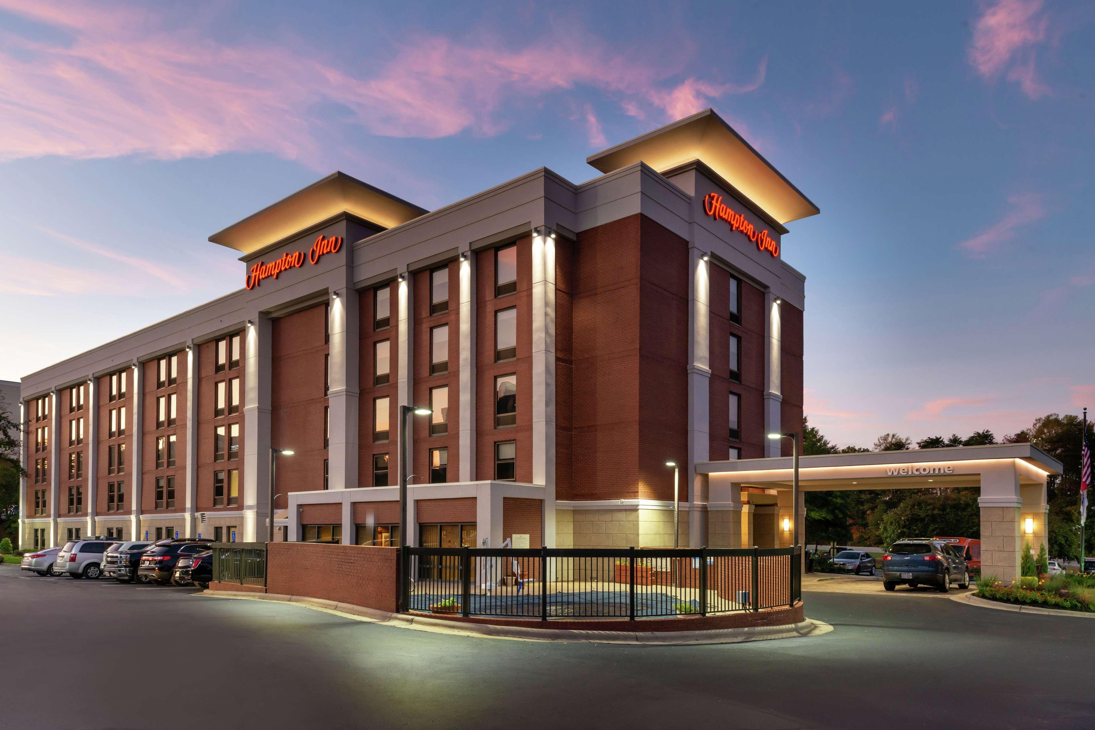 Hampton Inn Greensboro Airport Zewnętrze zdjęcie