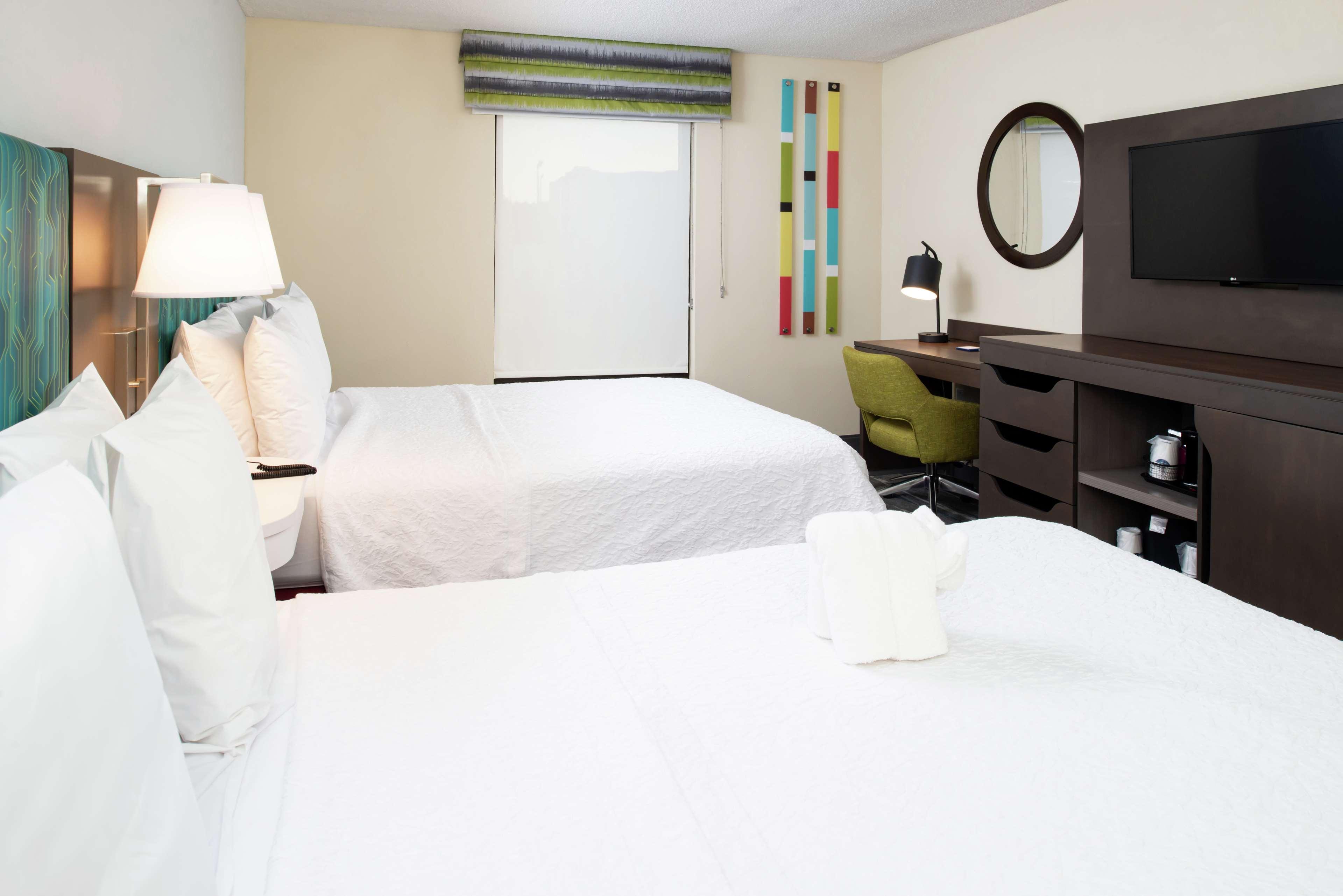 Hampton Inn Greensboro Airport Zewnętrze zdjęcie