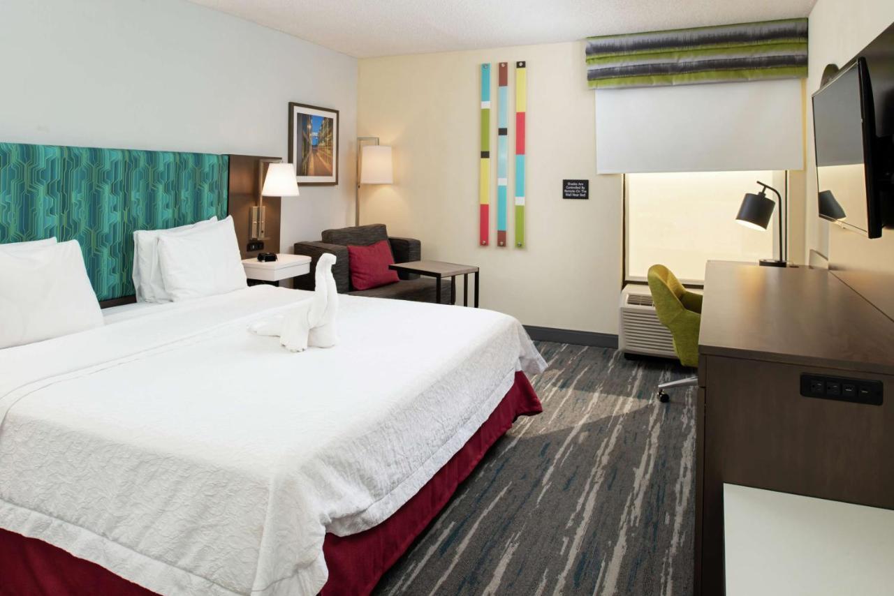 Hampton Inn Greensboro Airport Zewnętrze zdjęcie