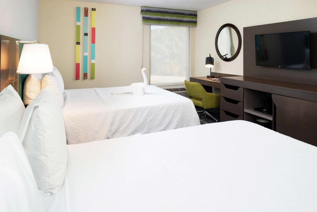 Hampton Inn Greensboro Airport Zewnętrze zdjęcie