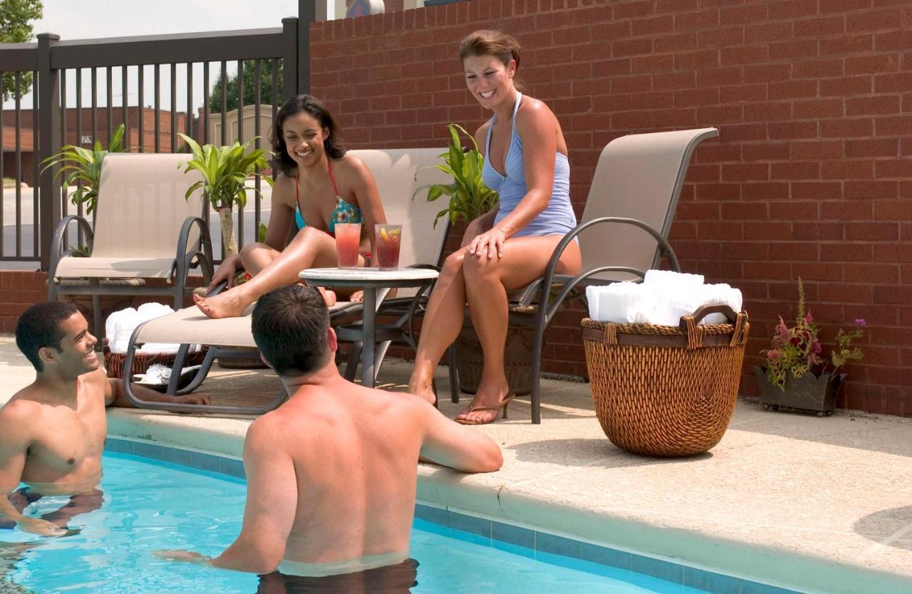 Hampton Inn Greensboro Airport Zewnętrze zdjęcie