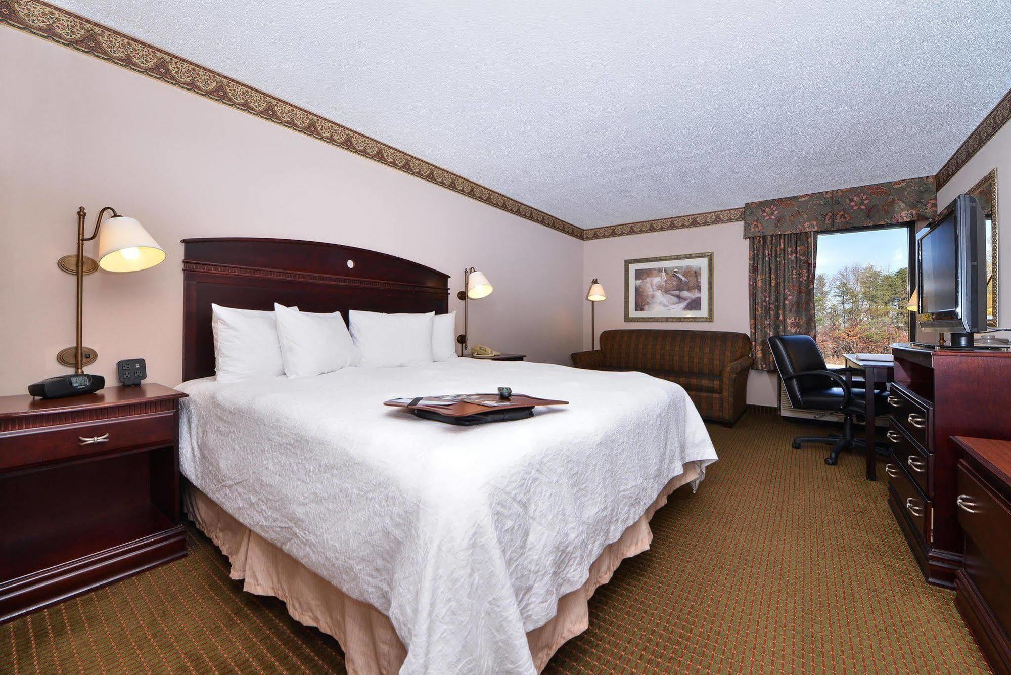 Hampton Inn Greensboro Airport Zewnętrze zdjęcie